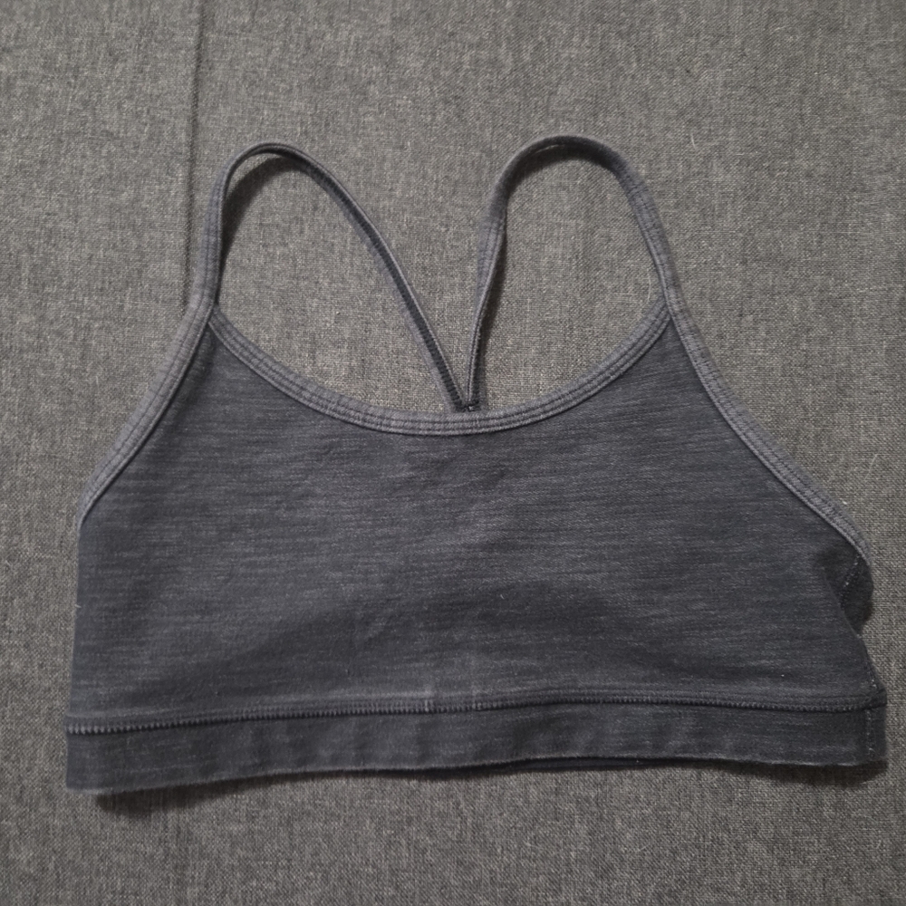 Lululemon Flow Y Sports Bra